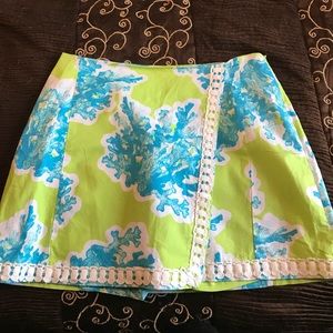 Crown & Ivy green skort